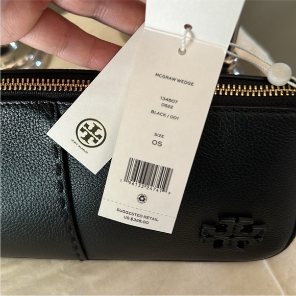 ❌SOLD ❌ Tory Burch McGraw wedge bag - Picture 5 of 14